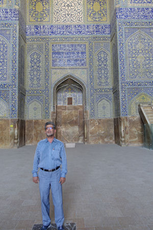 Azan-Sänger in der Shah-Moschee